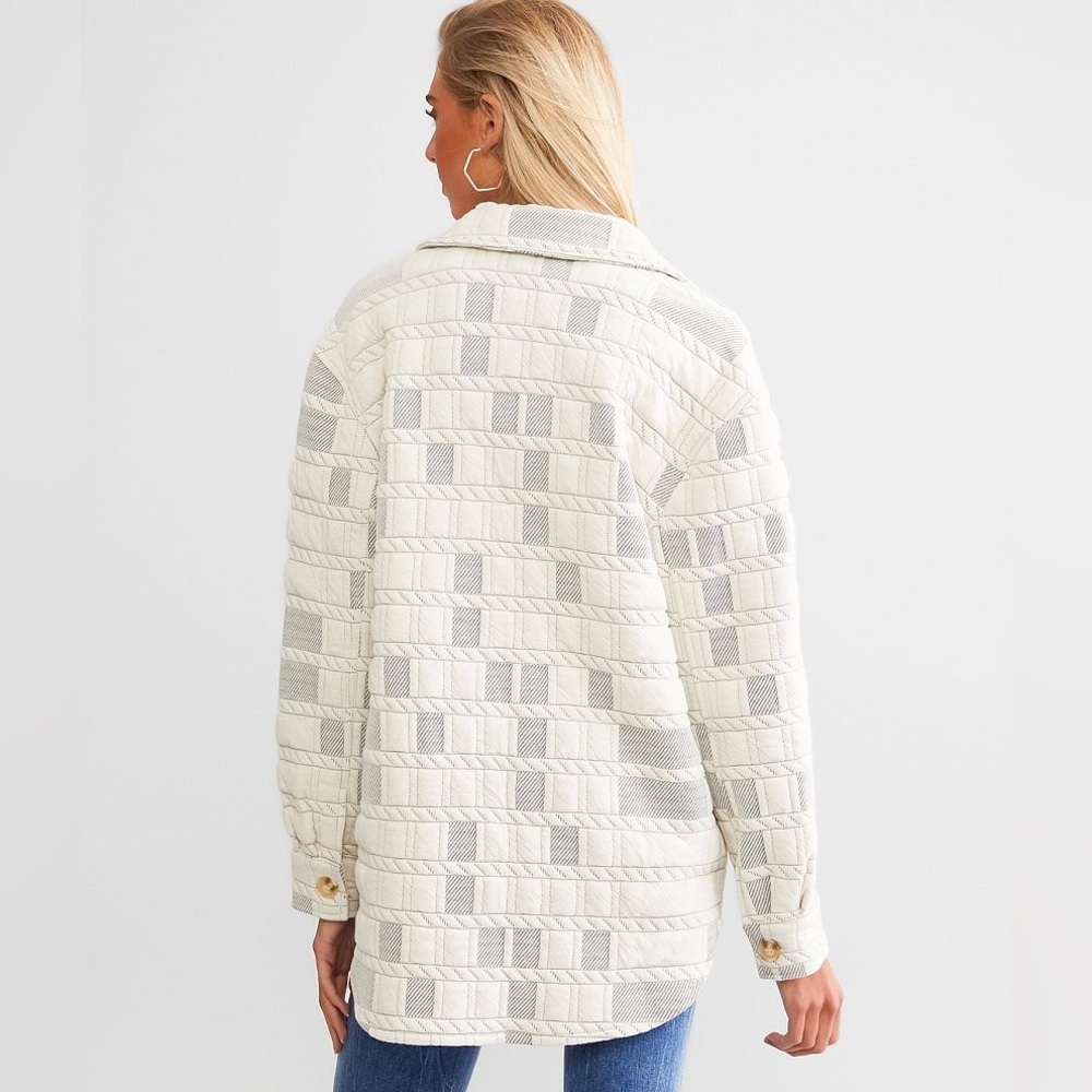 Buckle/BKE Women's Beige Textured Quilted Shacket/Jacket‎ Button Down | NEW/NWOT - Picture 3 of 15